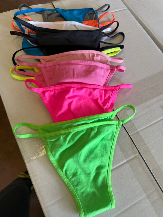 BRAGUITA TANGA DE HILO (NO MARCA)