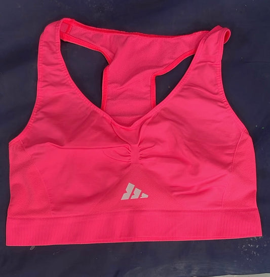 TOP DEPORTE LOGO tipo Adidas