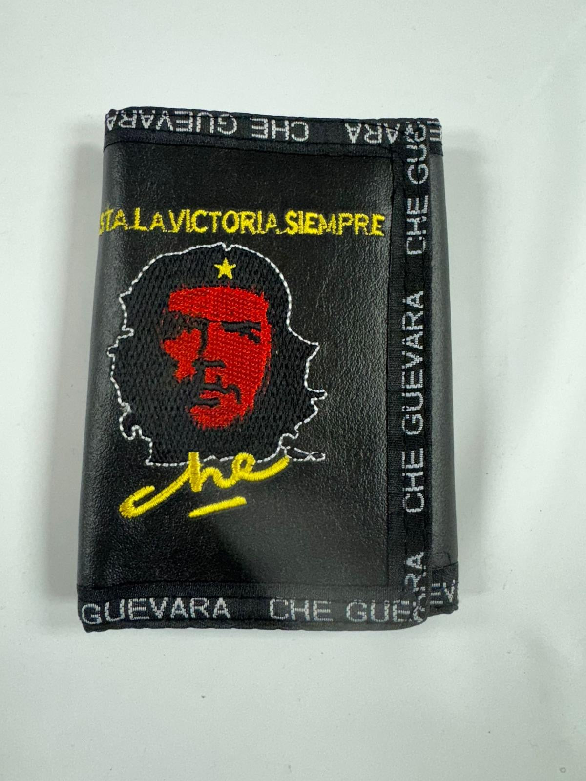 CARTERA HOMBRE IMAGEN CHE CON CADENA ANTIRROBO