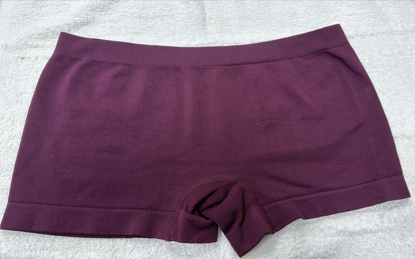 SHORT CULOT LYCRA SIN COSTURA